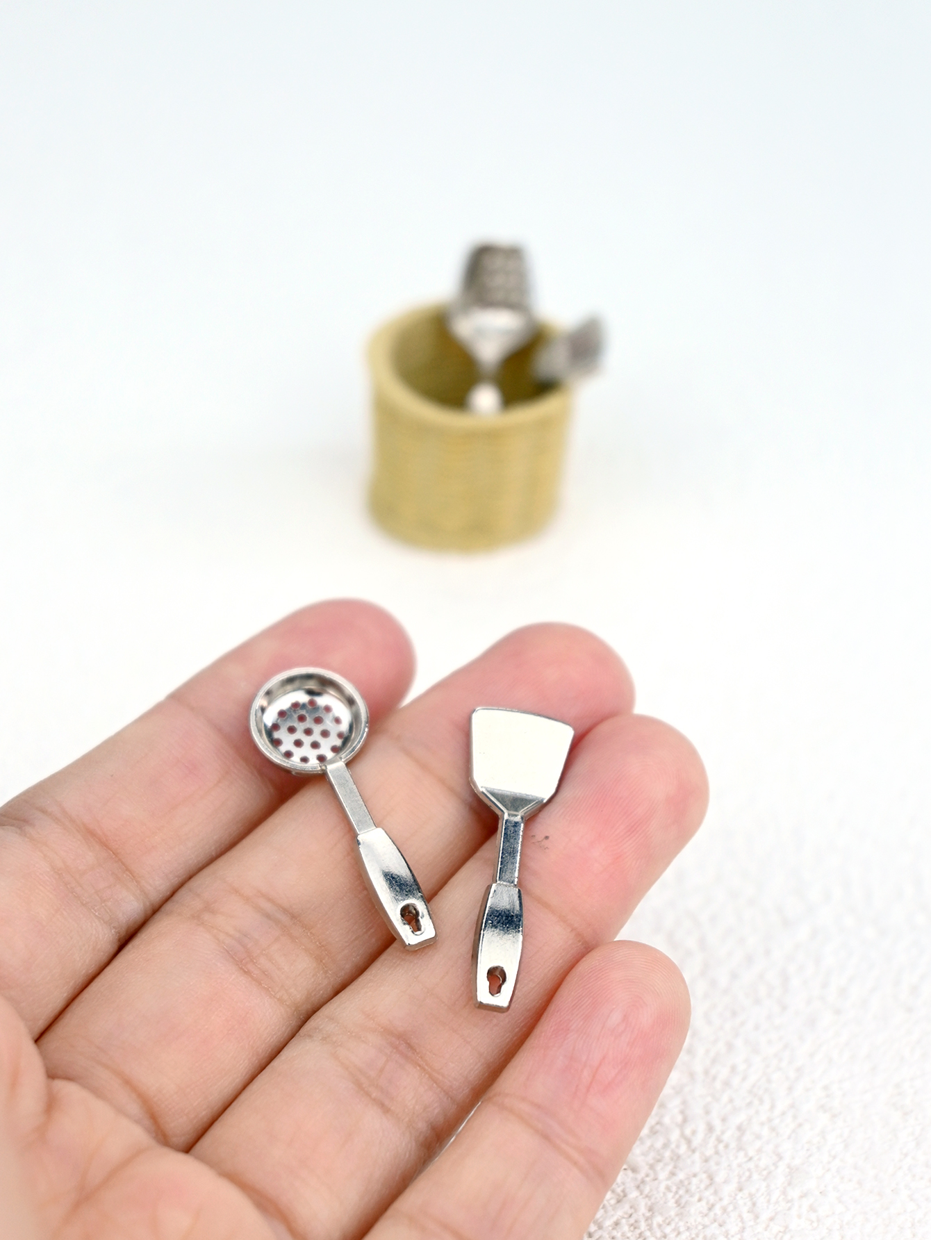 A Set of Four Miniature Kitche - Home Bar And Kitchen ulasan dan harga
